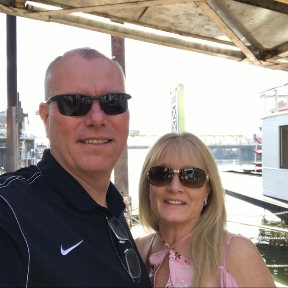 Meet your Posher, Shelley - Picture 6 of 12